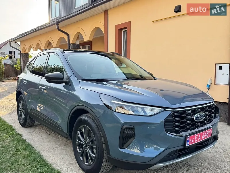 Ford Escape