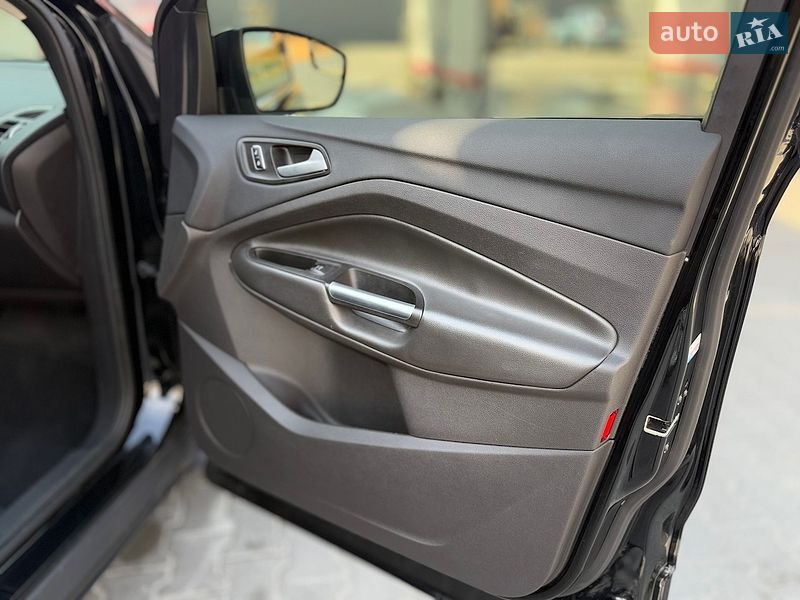 Внедорожник / Кроссовер Ford Escape 2015 в Тернополе фото 68 Внедорожник / Кроссовер Ford Escape 2015 в Тернополе
