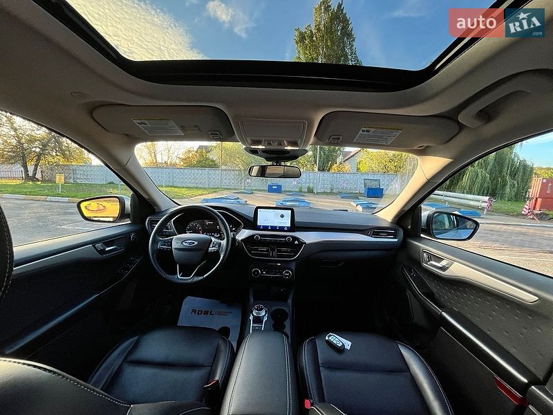 Позашляховик / Кросовер Ford Escape 2019 в Василькові