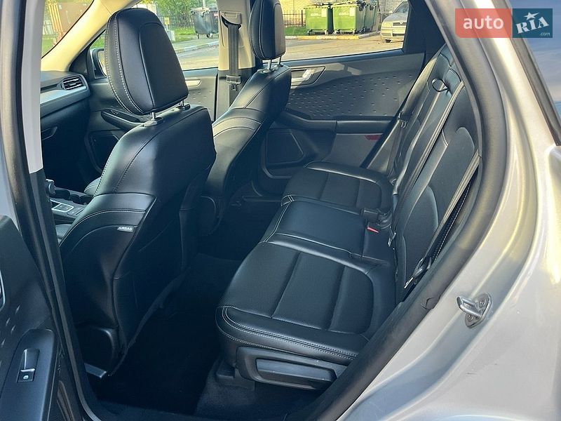 Позашляховик / Кросовер Ford Escape 2019 в Василькові
