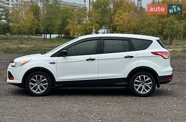 Внедорожник / Кроссовер Ford Escape 2015 в Черкассах