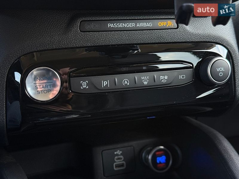 Позашляховик / Кросовер Ford Escape 2024 в Львові