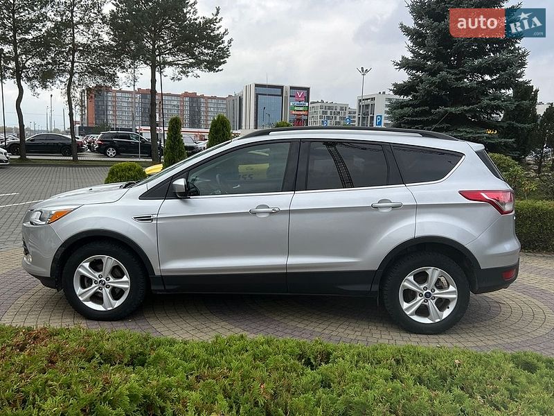 Позашляховик / Кросовер Ford Escape 2016 в Львові