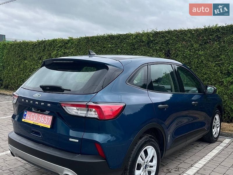 Позашляховик / Кросовер Ford Escape 2020 в Львові