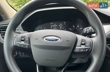 Позашляховик / Кросовер Ford Escape 2020 в Львові