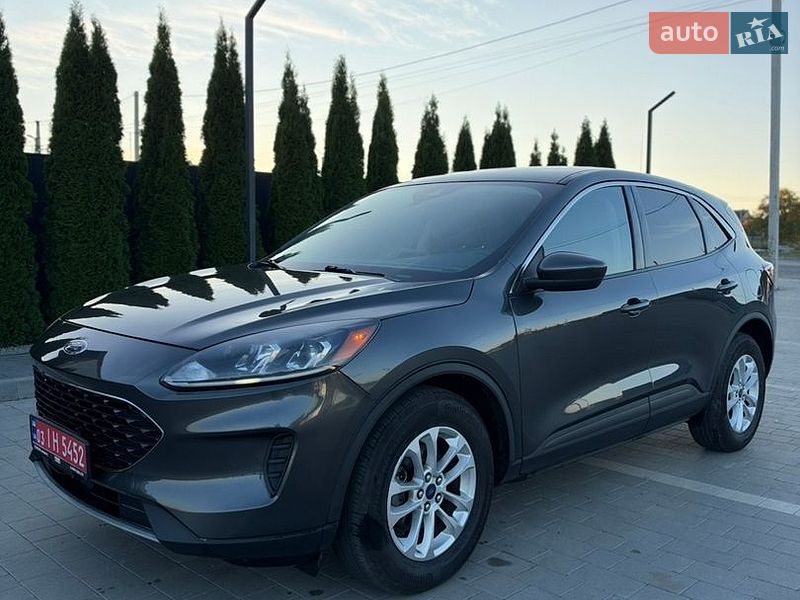 Позашляховик / Кросовер Ford Escape 2020 в Кам'янець-Подільському