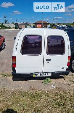 Грузовой фургон Ford Escort Express 2000 в 