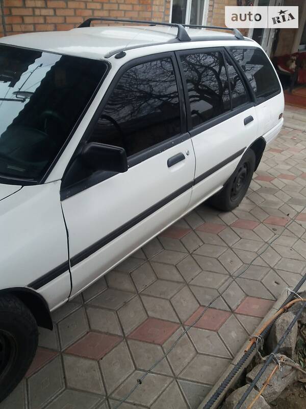 Универсал Ford Escort 1993 в Марганце