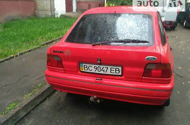 Хэтчбек Ford Escort 1992 в Львове