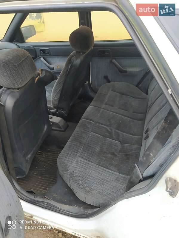 Седан Ford Escort 1993 в Львове фото 6 Седан Ford Escort 1993 в Львове