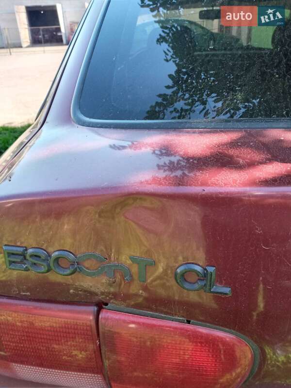 Хэтчбек Ford Escort 1994 в Калуше фото 4 Хэтчбек Ford Escort 1994 в Калуше