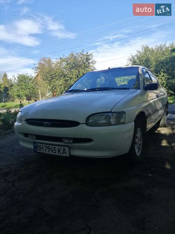 Ford Escort 1995
