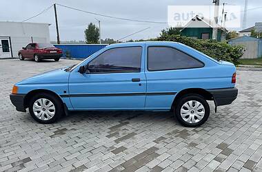 Хетчбек Ford Escort 1991 в 