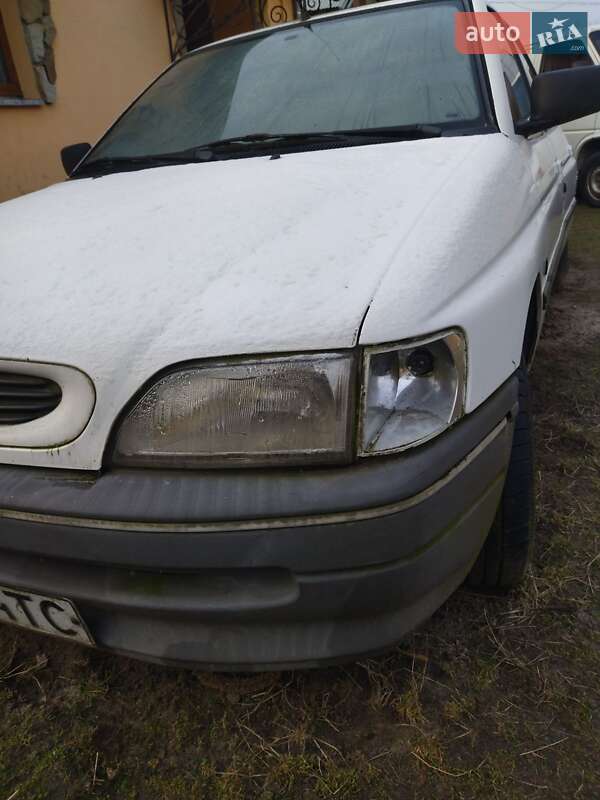 Седан Ford Escort 1993 в Львове фото 11 Седан Ford Escort 1993 в Львове