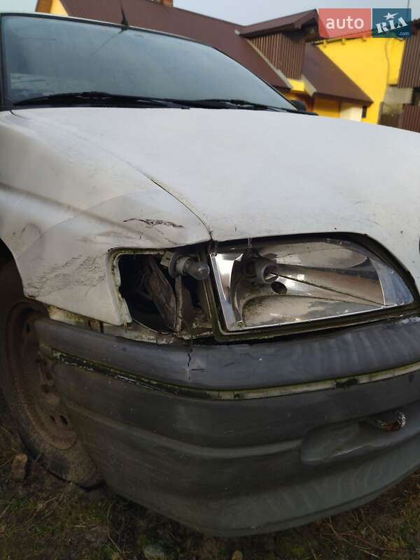 Седан Ford Escort 1993 в Львове фото 12 Седан Ford Escort 1993 в Львове
