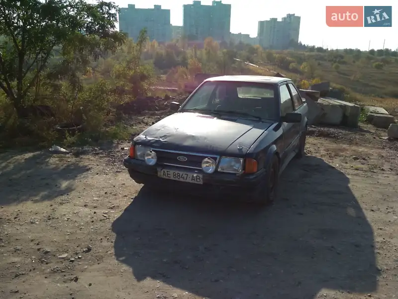 Ford Escort 1986