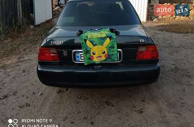 Седан Ford Escort 1997 в Александрие