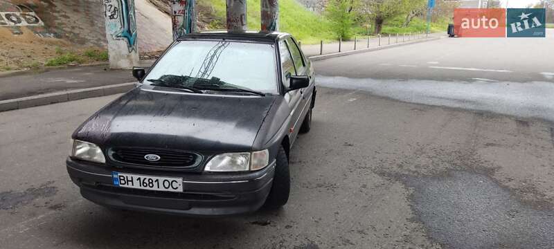 Хетчбек Ford Escort 1994 в Одесі