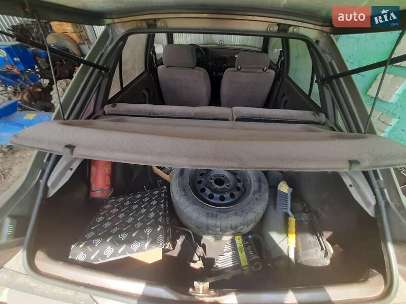Хэтчбек Ford Escort 1996 в Тульчине