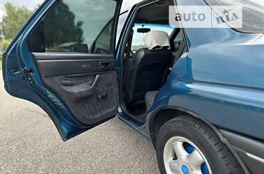 Седан Ford Escort 1994 в 