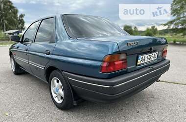 Седан Ford Escort 1994 в 