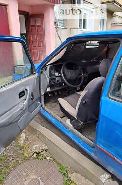 Хэтчбек Ford Escort 1988 в 