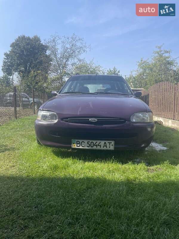 Универсал Ford Escort 1996 в Львове