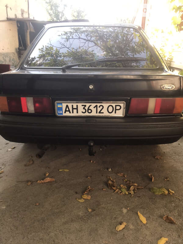 Хэтчбек Ford Escort 1989 в Броварах