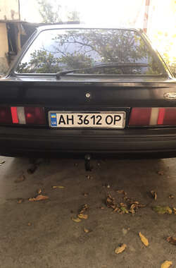Хэтчбек Ford Escort 1989 в 