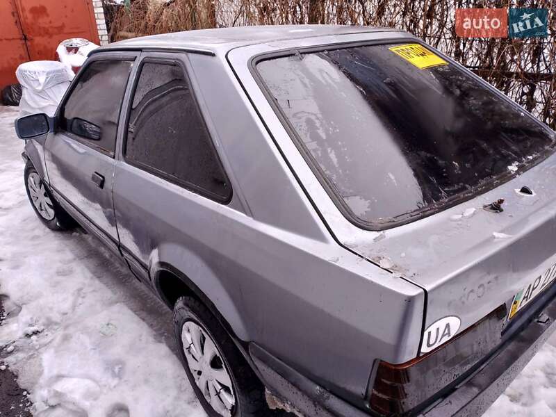 Хэтчбек Ford Escort 1982 в Запорожье