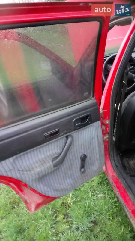 Універсал Ford Escort 1992 в Ізюмі