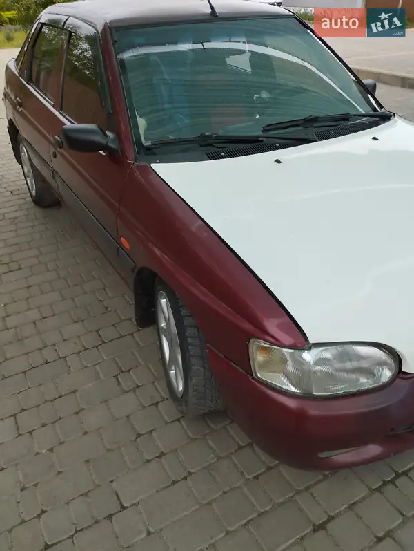 Ford Escort 1997 VIN WF0AXXGCAAVC35008 фото оголошення 12 з 47