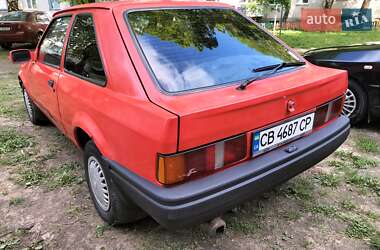 Хэтчбек Ford Escort 1987 в Чернигове