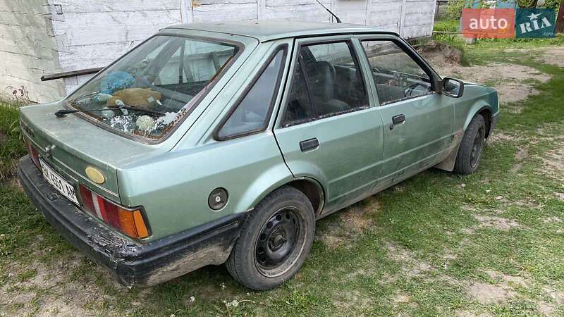 Хэтчбек Ford Escort 1987 в Владимирце фото 5 Хэтчбек Ford Escort 1987 в Владимирце
