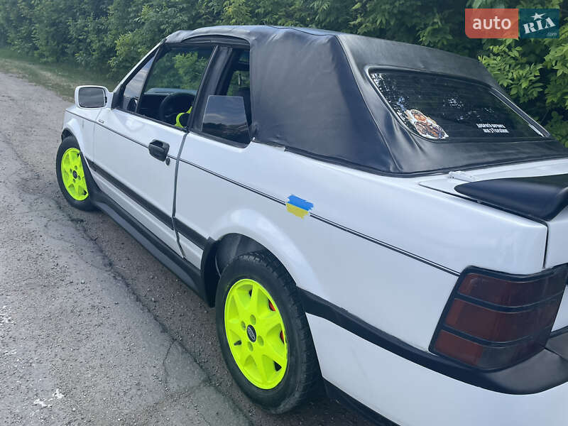 Кабріолет Ford Escort 1988 в Запоріжжі фото 8 Кабріолет Ford Escort 1988 в Запоріжжі