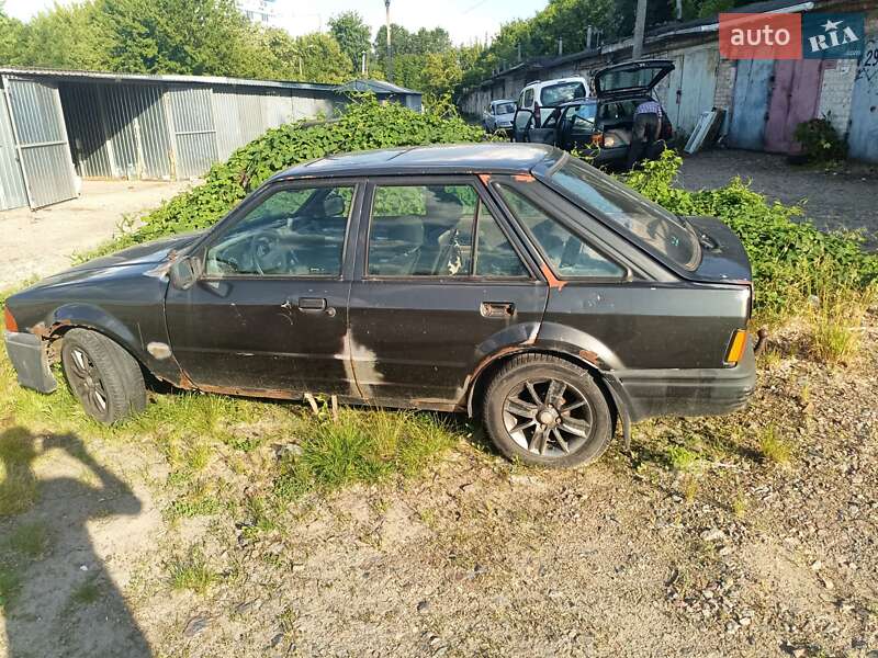 Хэтчбек Ford Escort 1984 в Киеве