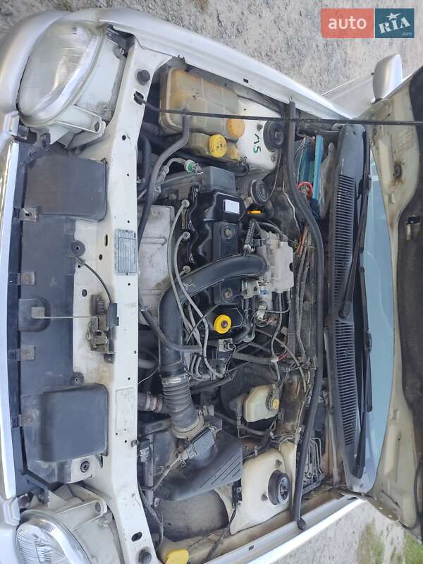 Хэтчбек Ford Escort 1996 в Звягеле