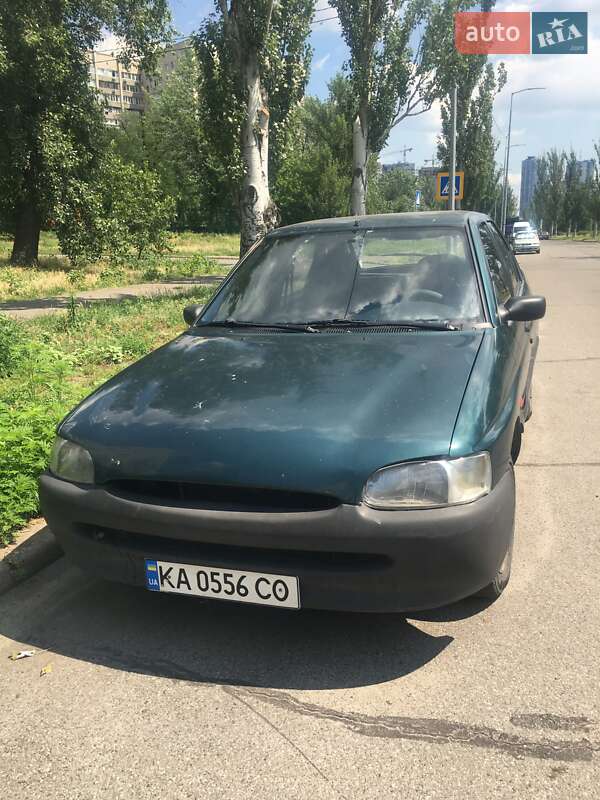 Хетчбек Ford Escort 1997 в Києві