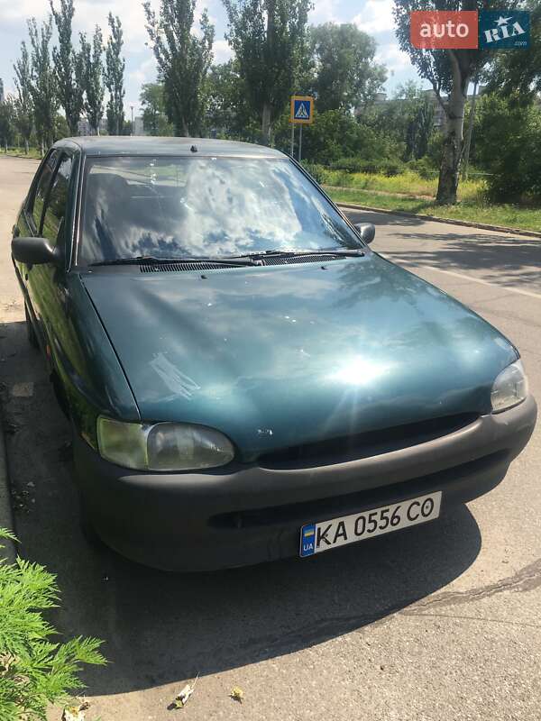 Хетчбек Ford Escort 1997 в Києві
