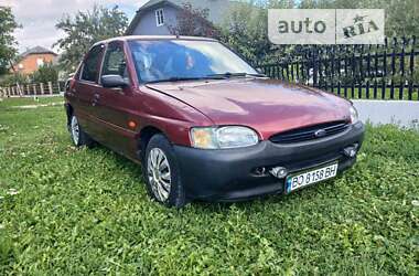 Хэтчбек Ford Escort 1996 в Монастыриске