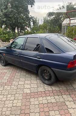 Седан Ford Escort 1997 в Бердичеві