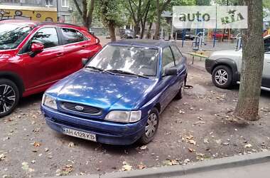 Універсал Ford Escort 1994 в Дніпрі