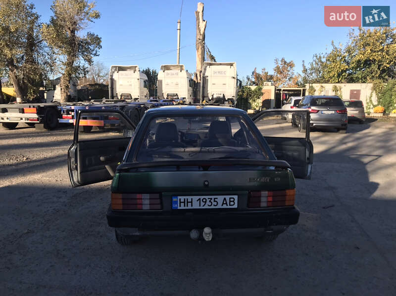 Хетчбек Ford Escort 1982 в Одесі