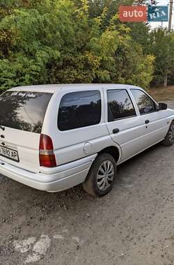 Универсал Ford Escort 1998 в Полтаве