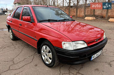 Хетчбек Ford Escort 1991 в Кривому Розі