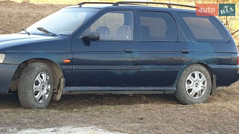 Универсал Ford Escort 1995 в Ивано-Франковске