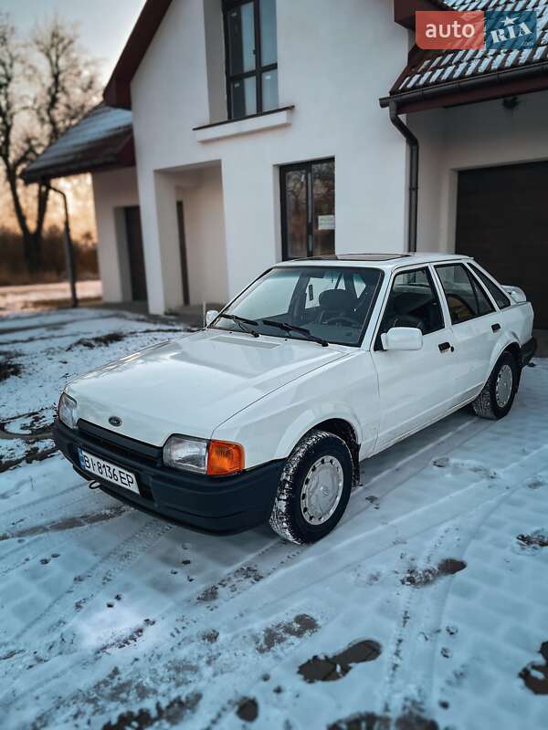 Ford Escort 1988