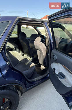 Хэтчбек Ford Escort 1995 в 