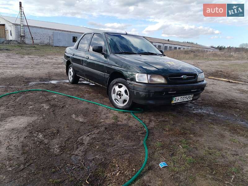Седан Ford Escort 1993 в 