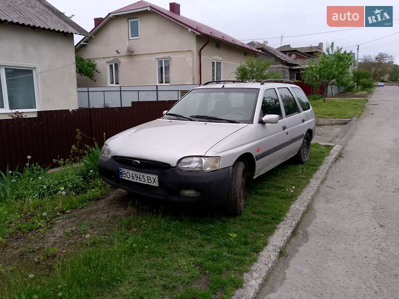 Универсал Ford Escort 1998 в Борщеве